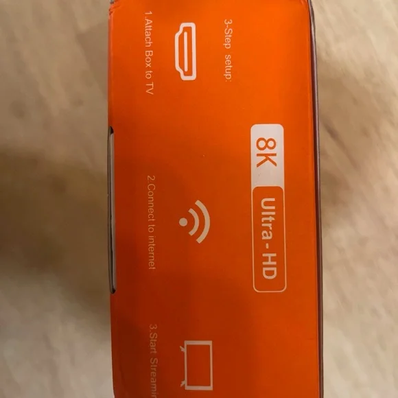 Android TV 8K Ultra HD Set-Top Box - Picture 3 of 4